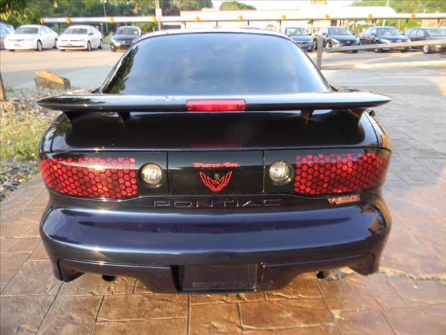 Pontiac Firebird 2001 photo 8