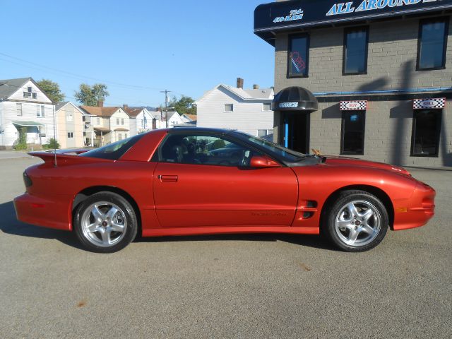 Pontiac Firebird 2001 photo 3