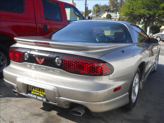 Pontiac Firebird 2001 photo 3