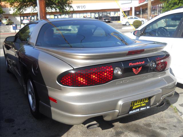 Pontiac Firebird 2001 photo 4