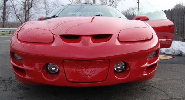 Pontiac Firebird 2001 photo 1