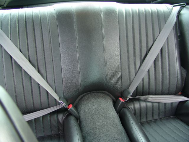 Pontiac Firebird 2001 photo 4