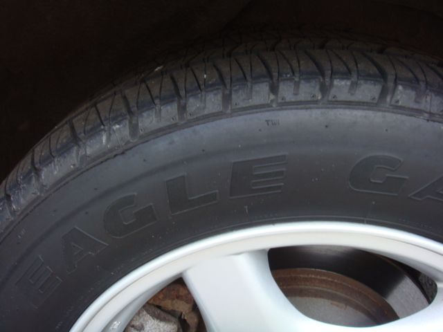 Pontiac Firebird 2002 photo 1