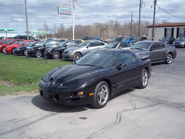 Pontiac Firebird 4dr Sdn V6 CXL Coupe