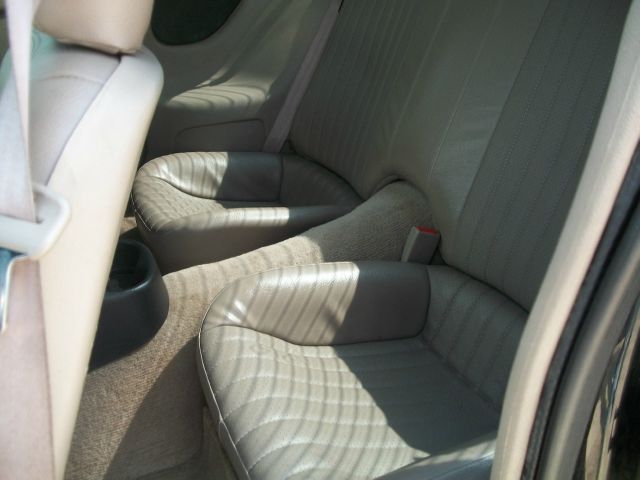 Pontiac Firebird 2002 photo 1