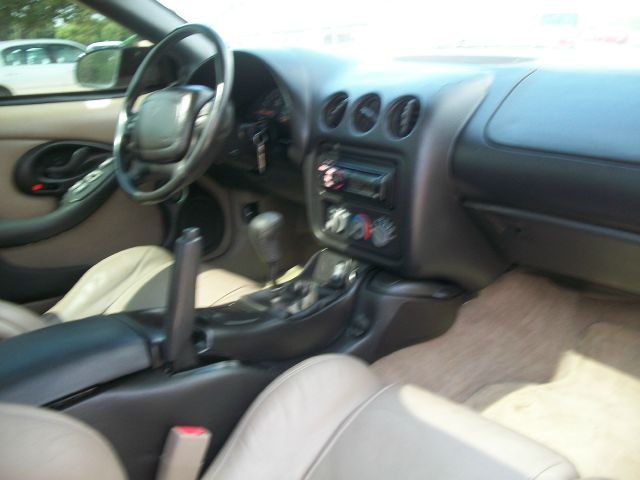 Pontiac Firebird 2002 photo 4