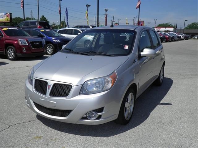 Pontiac G3 Wave 2009 photo 1