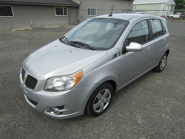 Pontiac G3 Wave 2009 photo 2