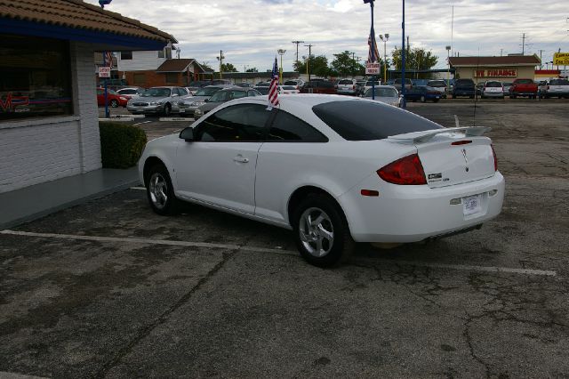 Pontiac G5 2007 photo 3