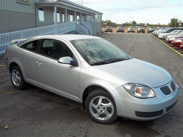 Pontiac G5 2007 photo 2