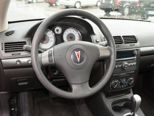 Pontiac G5 2007 photo 2