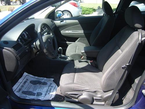 Pontiac G5 2007 photo 1