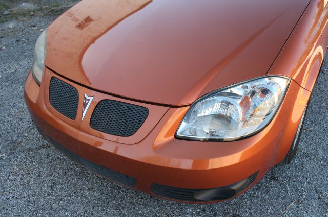Pontiac G5 2007 photo 2