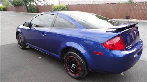 Pontiac G5 2007 photo 2