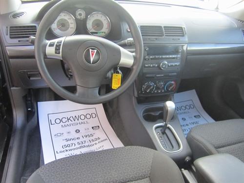 Pontiac G5 2007 photo 2