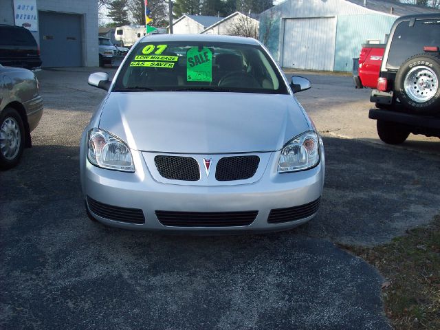 Pontiac G5 2007 photo 2