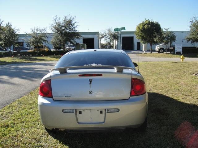 Pontiac G5 2008 photo 4