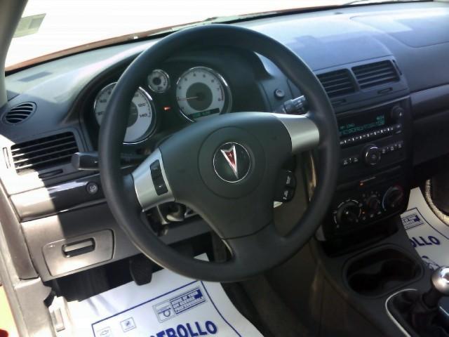 Pontiac G5 2008 photo 1