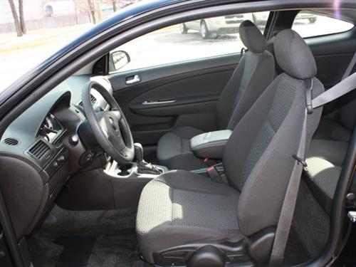 Pontiac G5 2009 photo 2