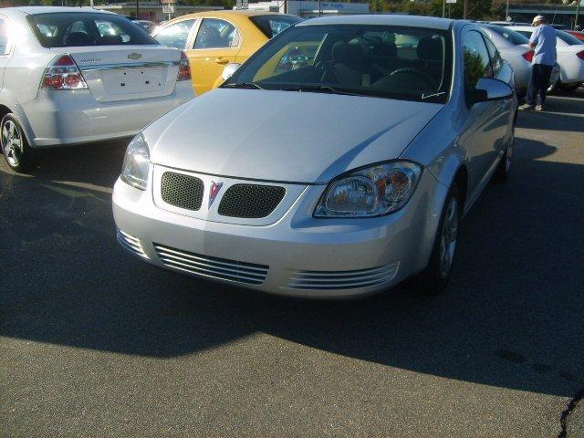 Pontiac G5 Sportback LS Unspecified