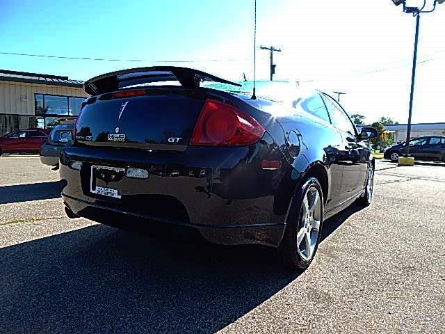 Pontiac G5 2009 photo 1