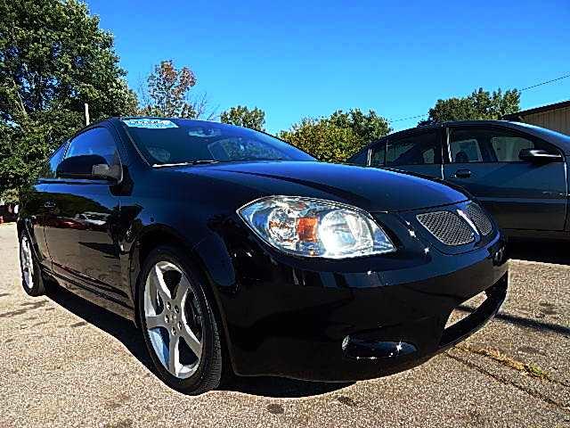 Pontiac G5 2009 photo 2