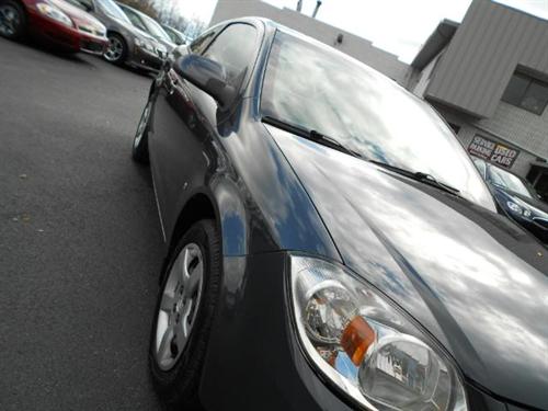 Pontiac G5 2009 photo 2