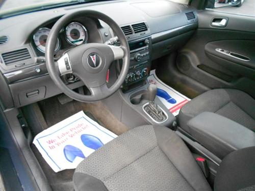 Pontiac G5 2009 photo 3