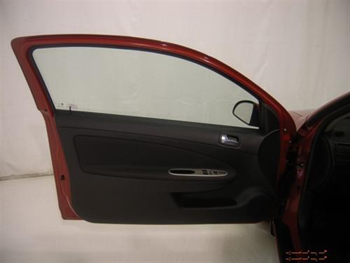 Pontiac G5 2009 photo 2