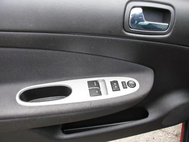 Pontiac G5 2009 photo 5