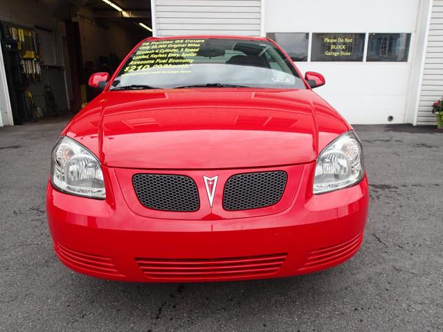 Pontiac G5 2009 photo 2