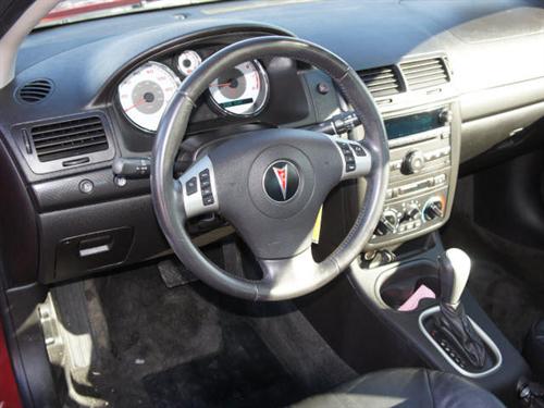 Pontiac G5 2009 photo 2