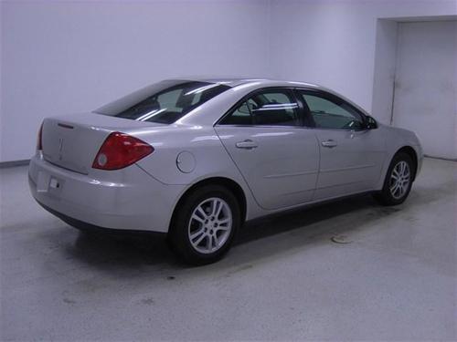 Pontiac G6 2005 photo 2