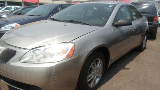Pontiac G6 2005 photo 2