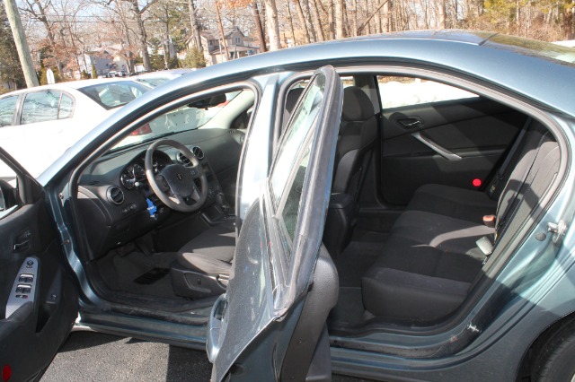 Pontiac G6 2005 photo 1