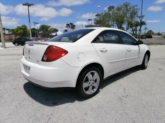 Pontiac G6 2005 photo 2