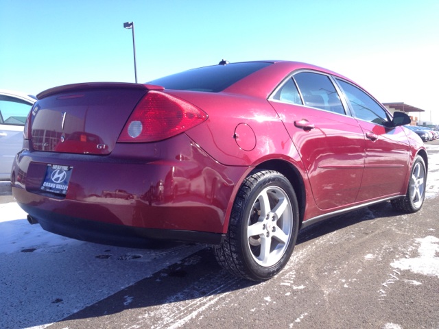 Pontiac G6 2005 photo 2