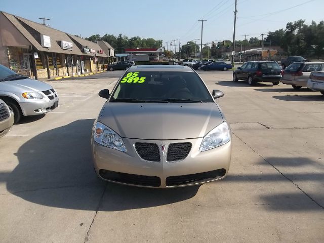 Pontiac G6 2005 photo 2
