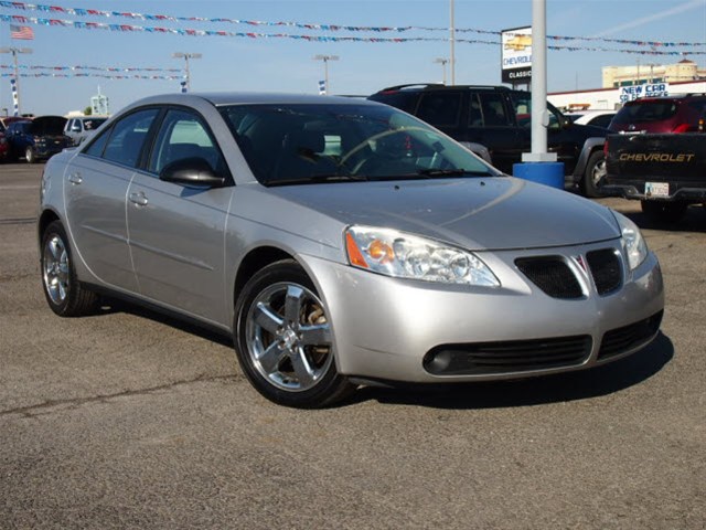 Pontiac G6 2005 photo 1