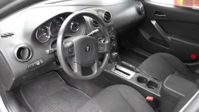 Pontiac G6 Base Sedan