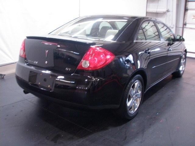 Pontiac G6 2005 photo 2