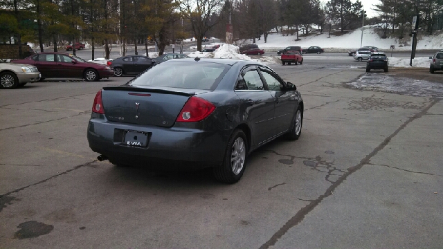 Pontiac G6 2005 photo 1