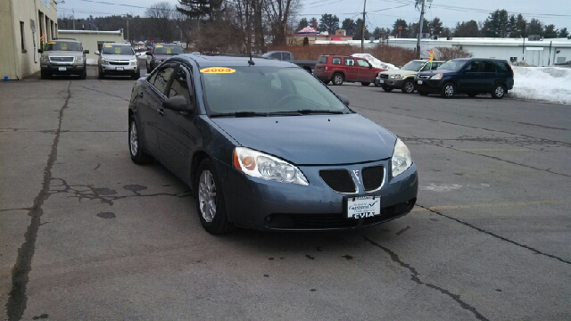 Pontiac G6 2005 photo 2