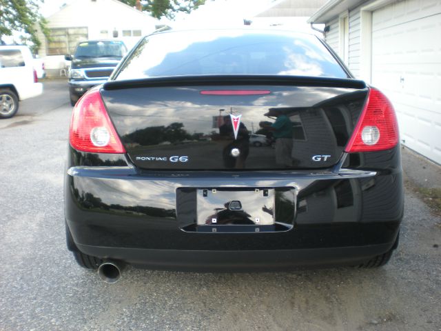 Pontiac G6 2005 photo 2