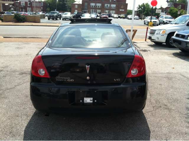 Pontiac G6 Base Sedan