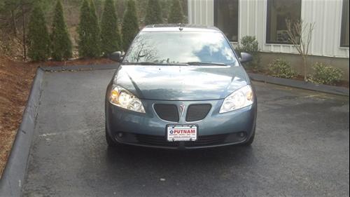 Pontiac G6 2005 photo 2