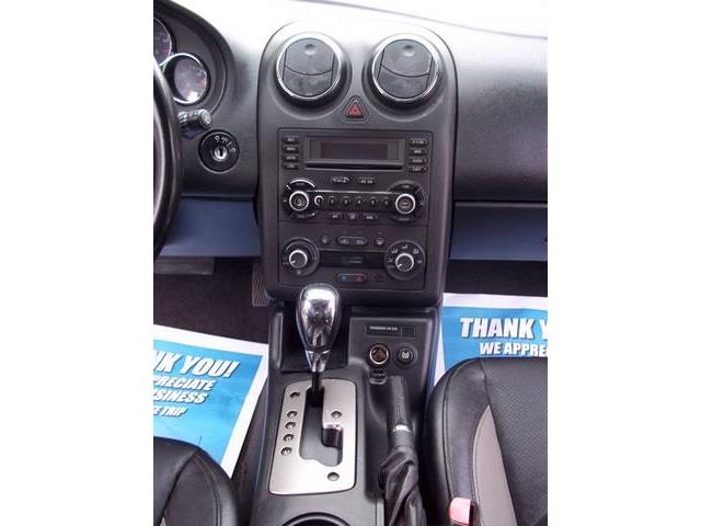 Pontiac G6 2006 photo 2
