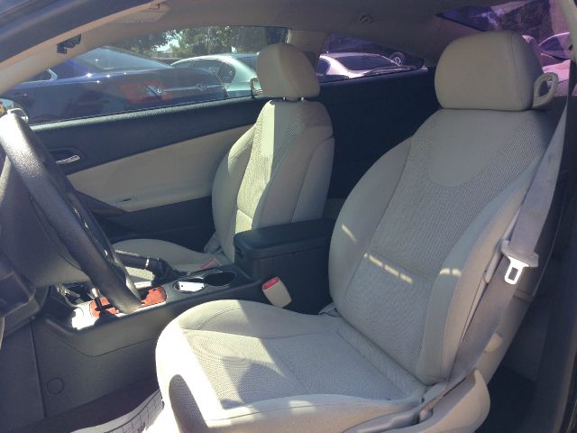 Pontiac G6 2006 photo 1