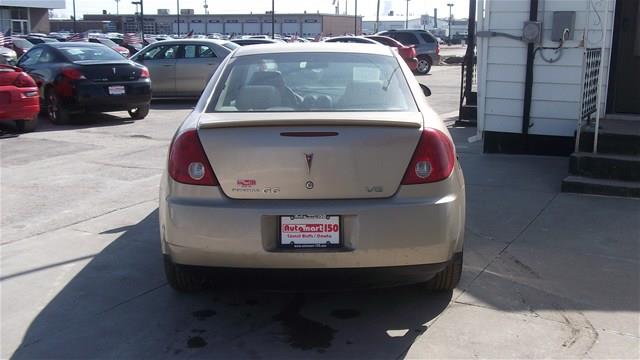 Pontiac G6 2006 photo 1
