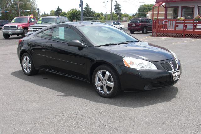 Pontiac G6 2006 photo 2